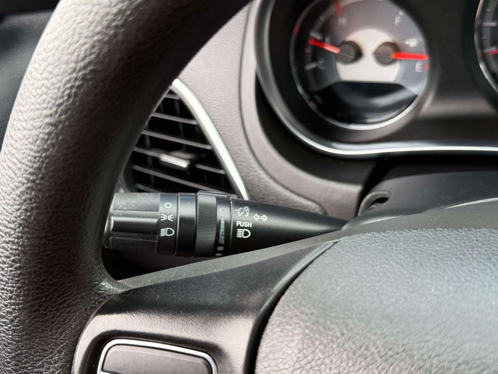 2012 Chrysler 200 LX