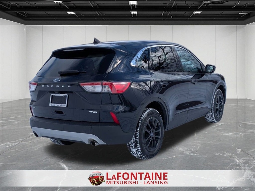 2021 Ford Escape SE
