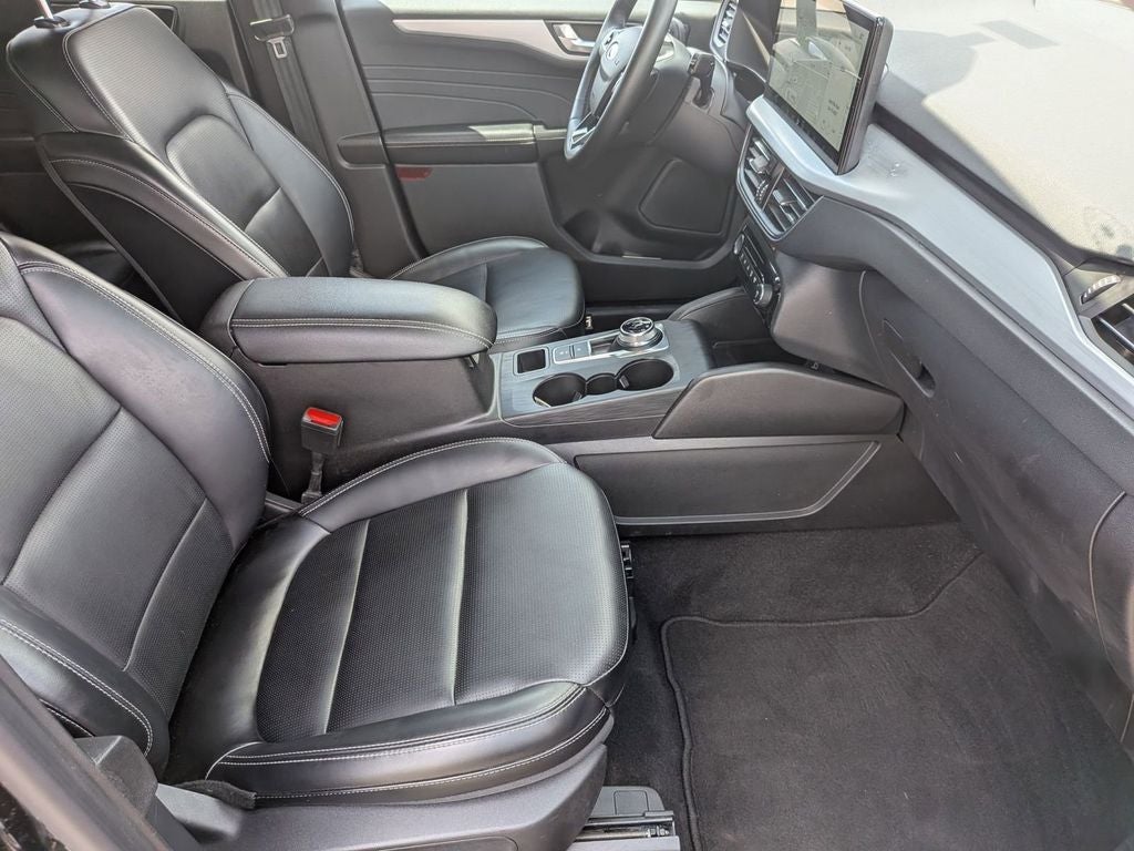2024 Ford Escape Platinum