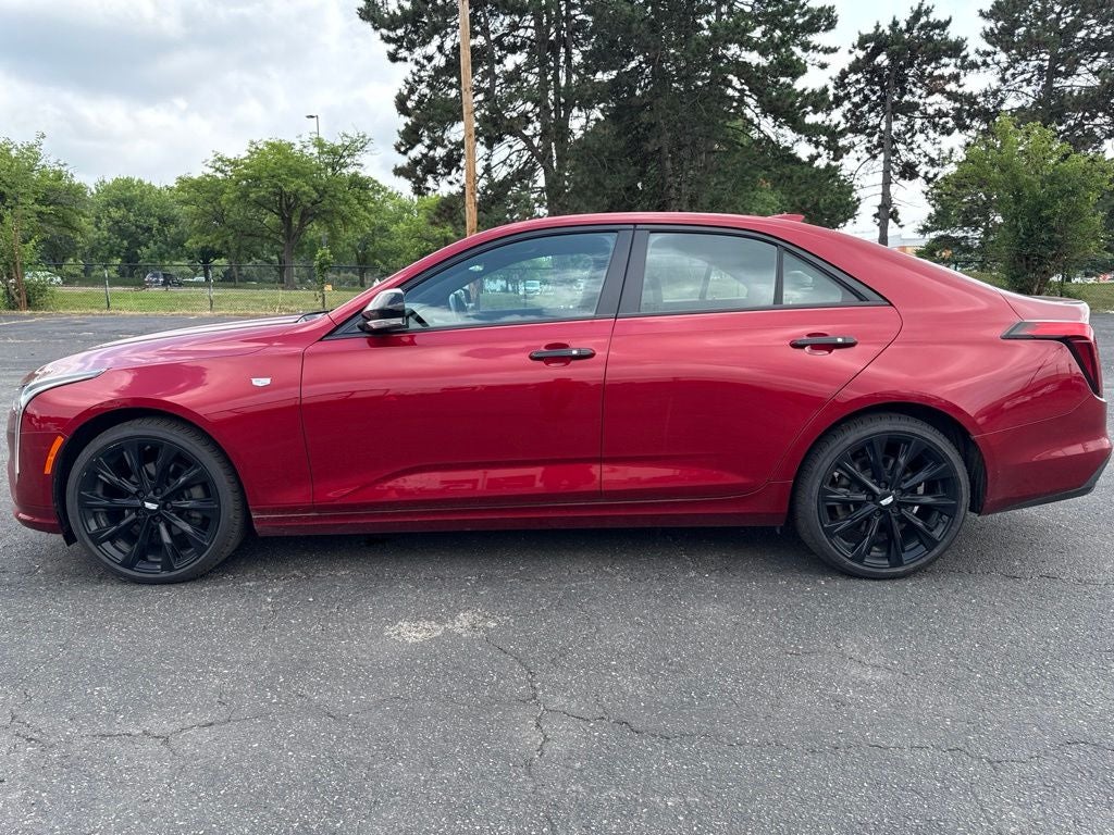 2023 Cadillac CT4 Luxury