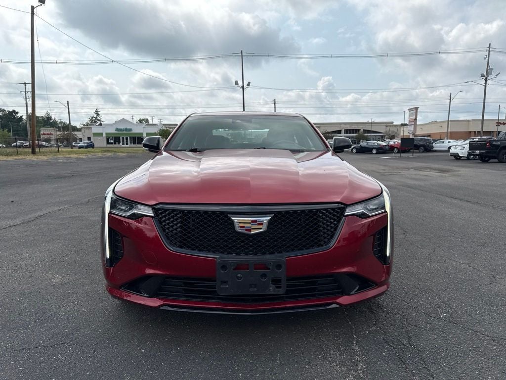 2023 Cadillac CT4 Luxury