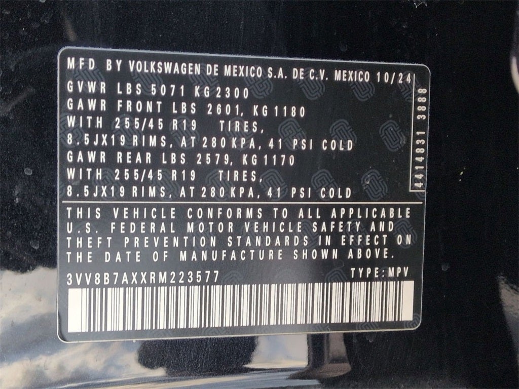 2024 Volkswagen Tiguan 2.0T SE R-Line Black