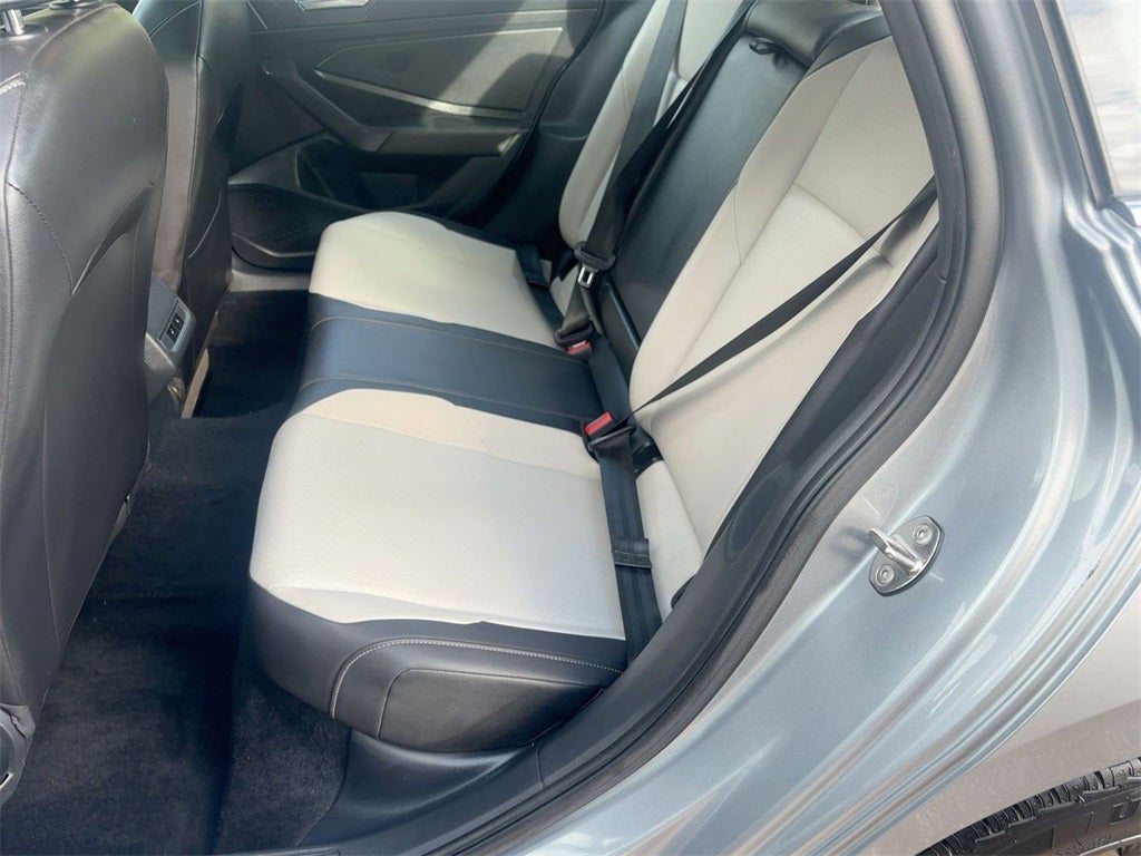 2021 Volkswagen Jetta R-Line