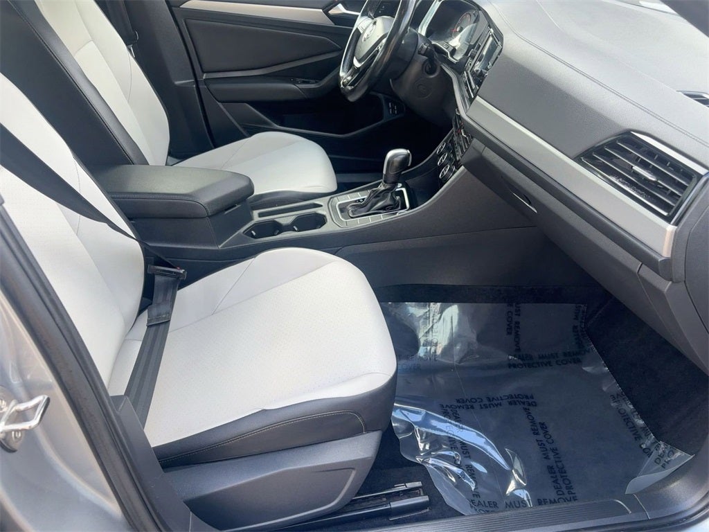 2021 Volkswagen Jetta R-Line