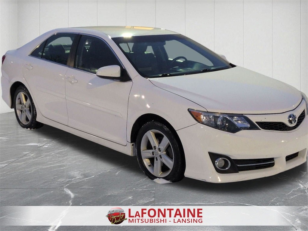 2013 Toyota Camry SE