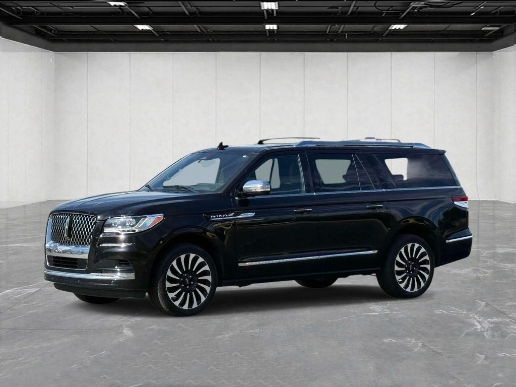 2023 Lincoln Navigator L Black Label