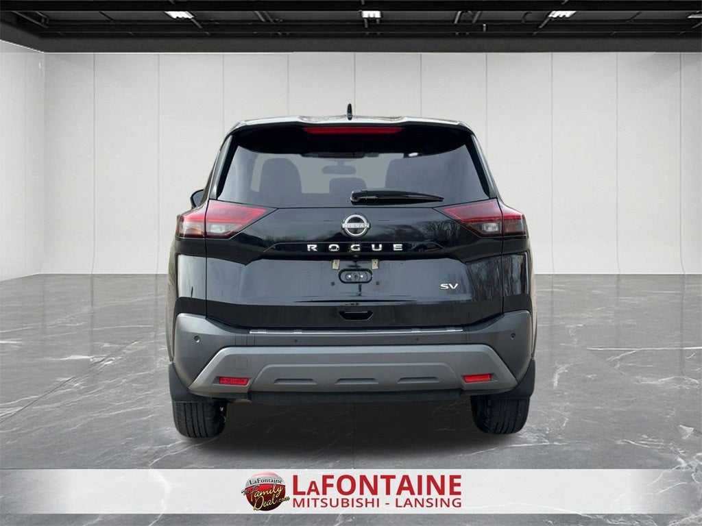 2022 Nissan Rogue SV