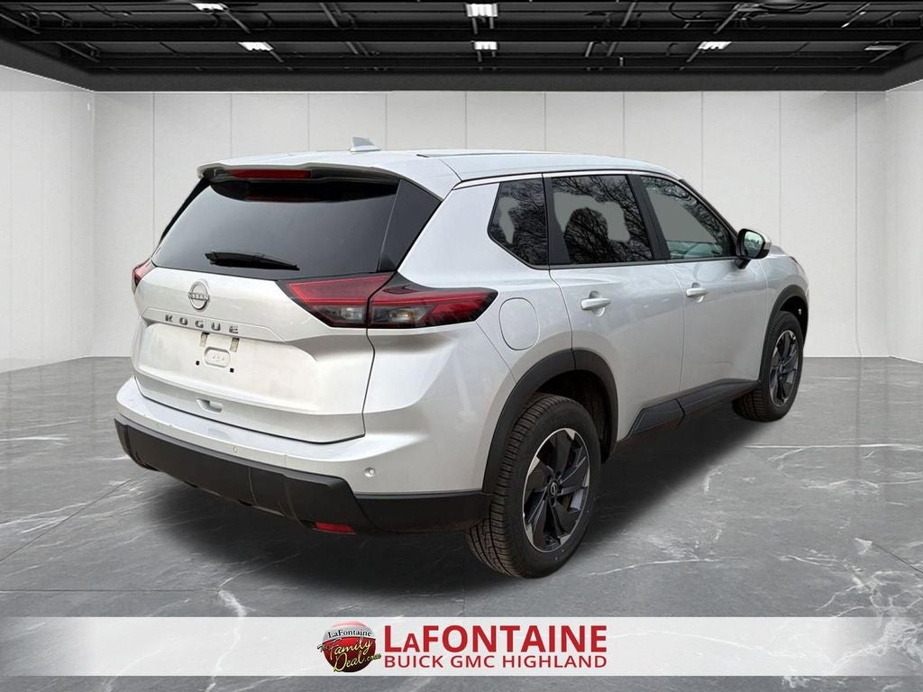 2025 Nissan Rogue SV