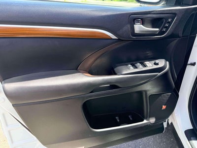 2019 Toyota Highlander Limited Platinum