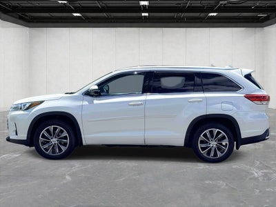 2019 Toyota Highlander Limited Platinum