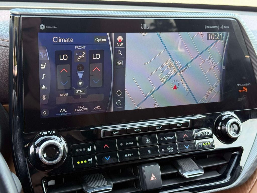 2021 Toyota Highlander Hybrid Platinum