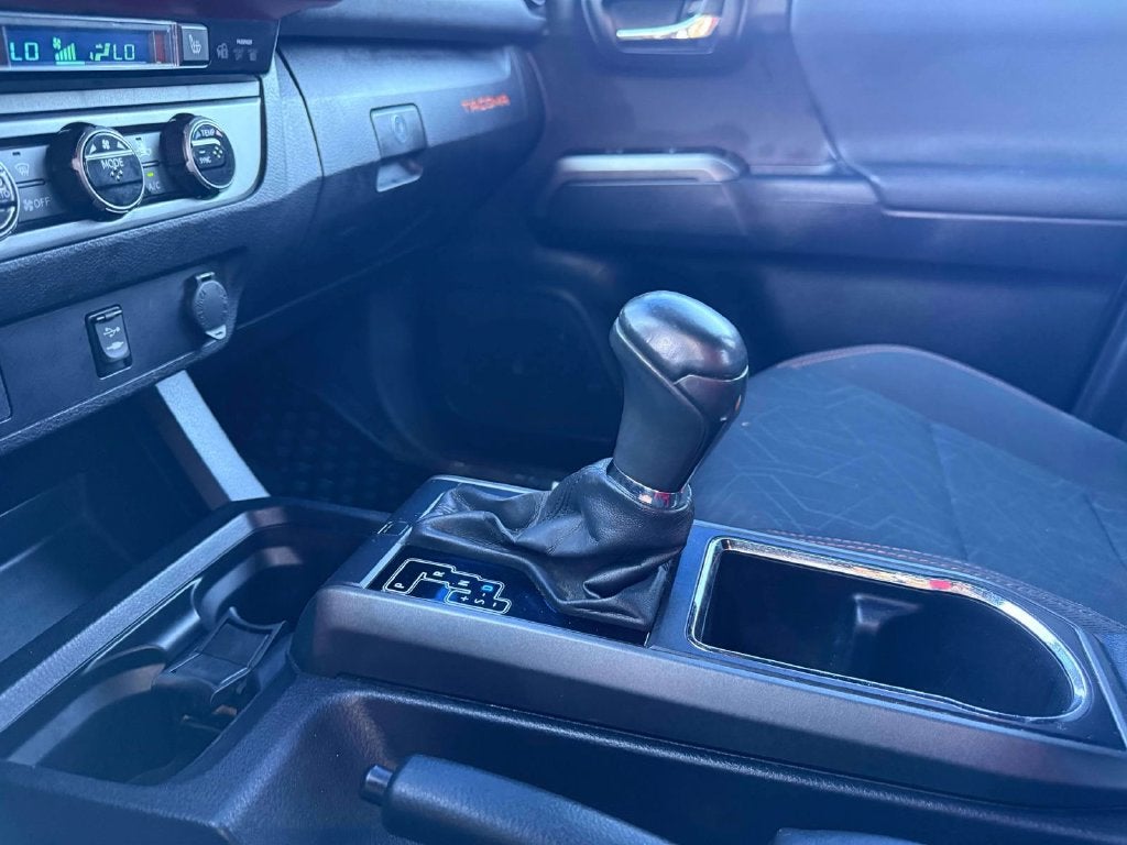 2017 Toyota Tacoma SR5 V6