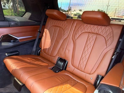 2021 BMW X7 M50i