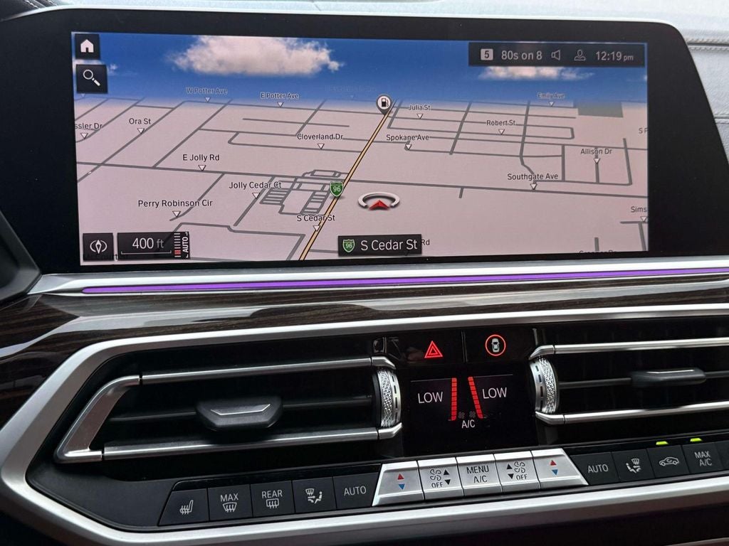 2021 BMW X7 M50i