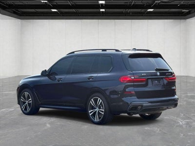 2021 BMW X7 M50i