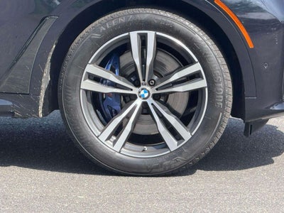 2021 BMW X7 M50i