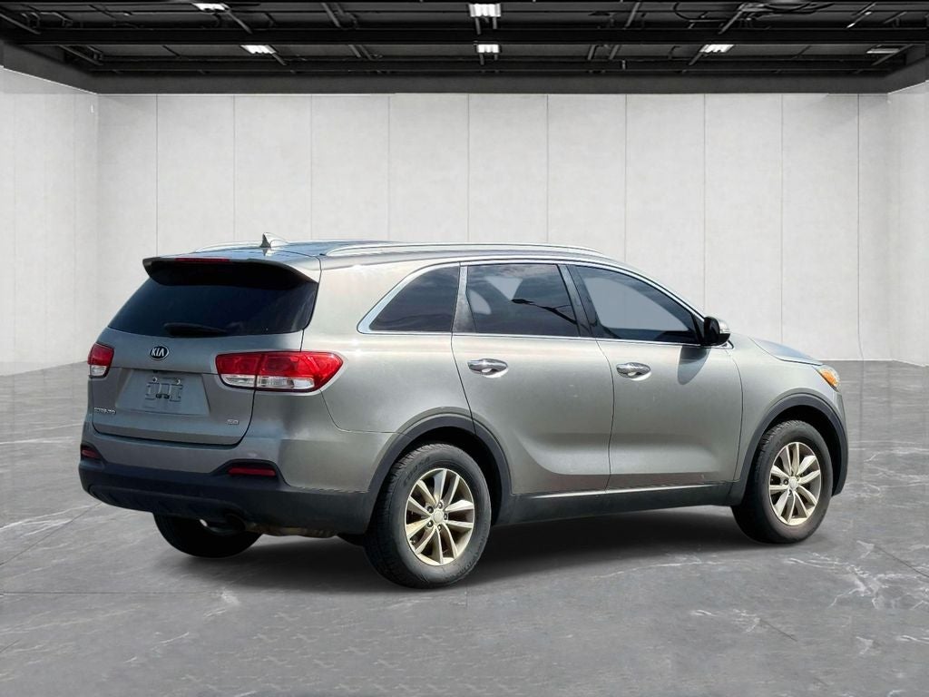 2018 Kia Sorento LX