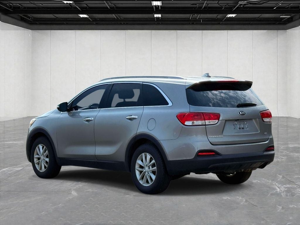 2018 Kia Sorento LX