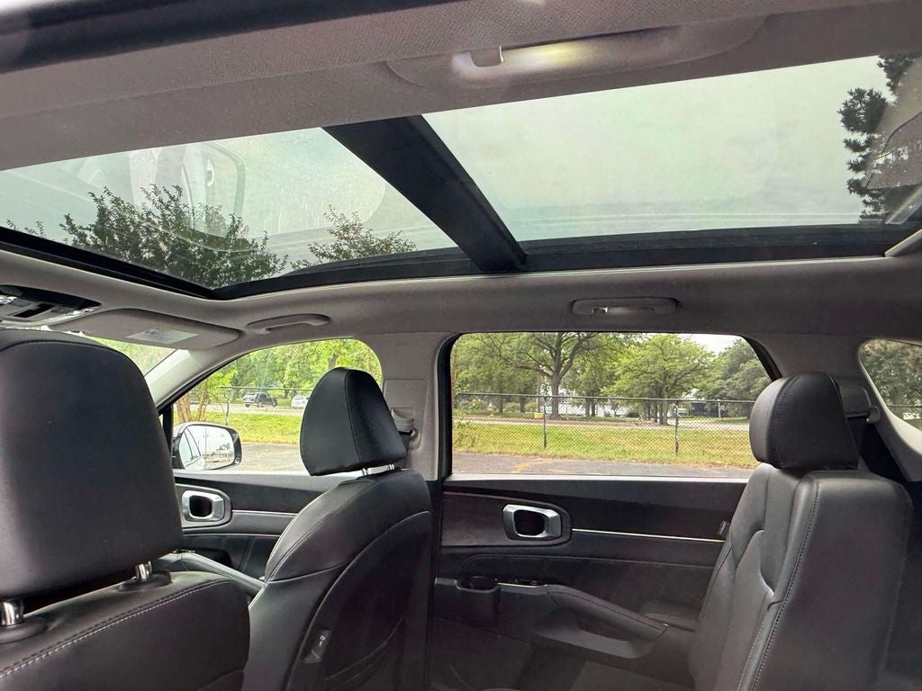 2025 Kia Sorento X-Line EX