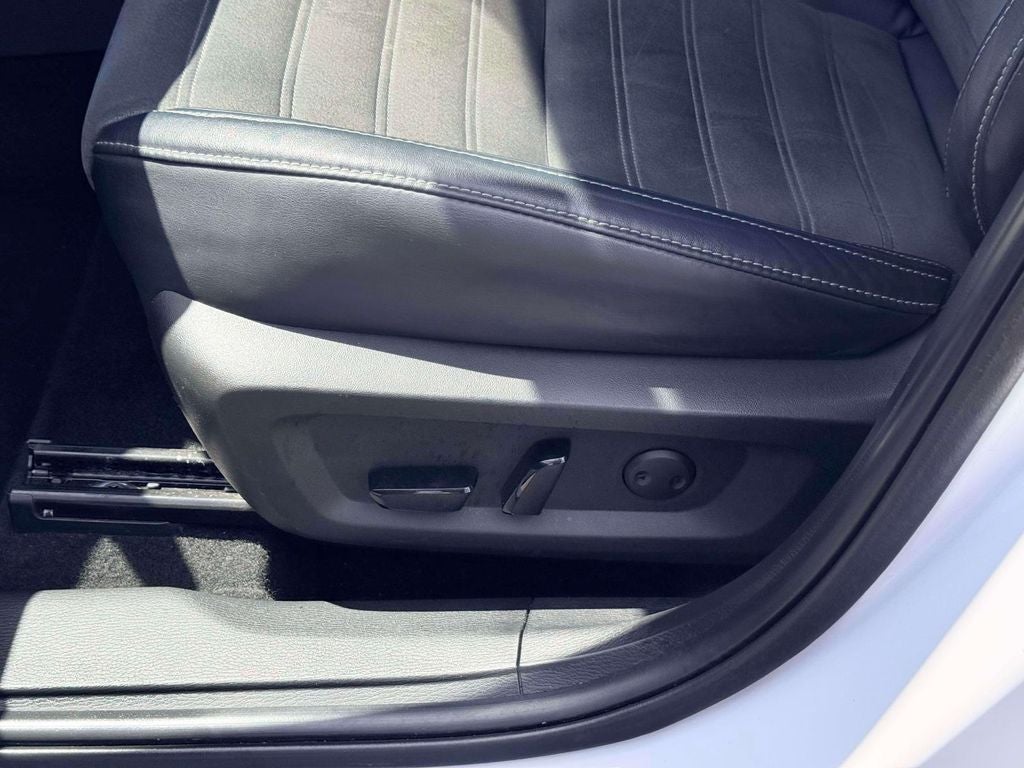 2023 Mitsubishi Outlander Black Edition