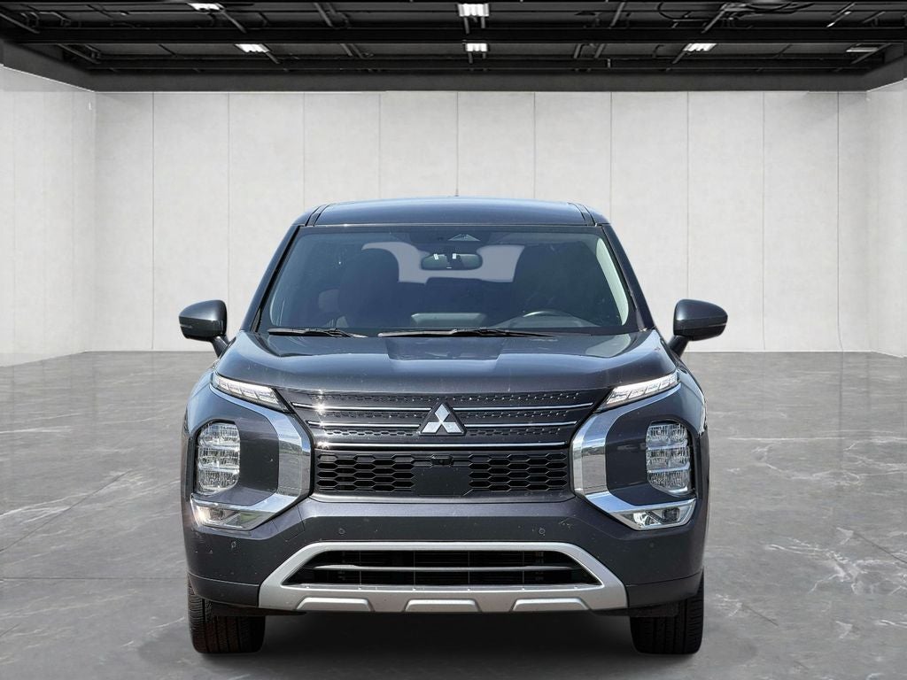 2024 Mitsubishi Outlander SE Black Edition