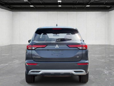 2024 Mitsubishi Outlander SE Black Edition