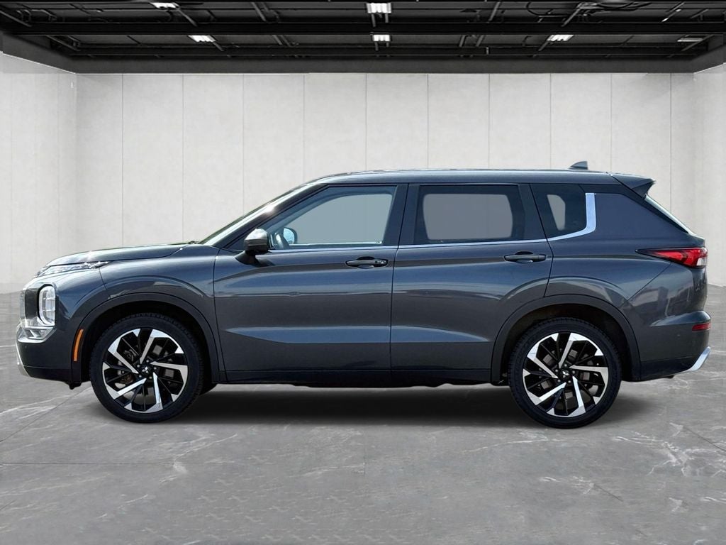 2024 Mitsubishi Outlander SE Black Edition