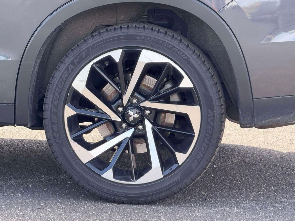 2024 Mitsubishi Outlander SE Black Edition