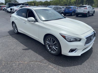 2023 INFINITI Q50 LUXE