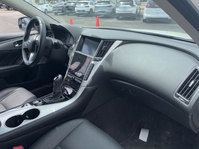 2023 INFINITI Q50 LUXE