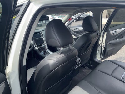 2023 INFINITI Q50 LUXE