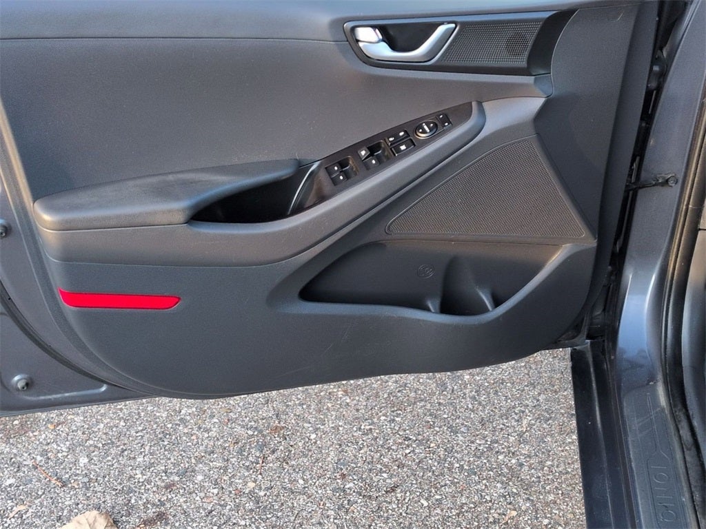 2019 Hyundai Ioniq Hybrid Blue