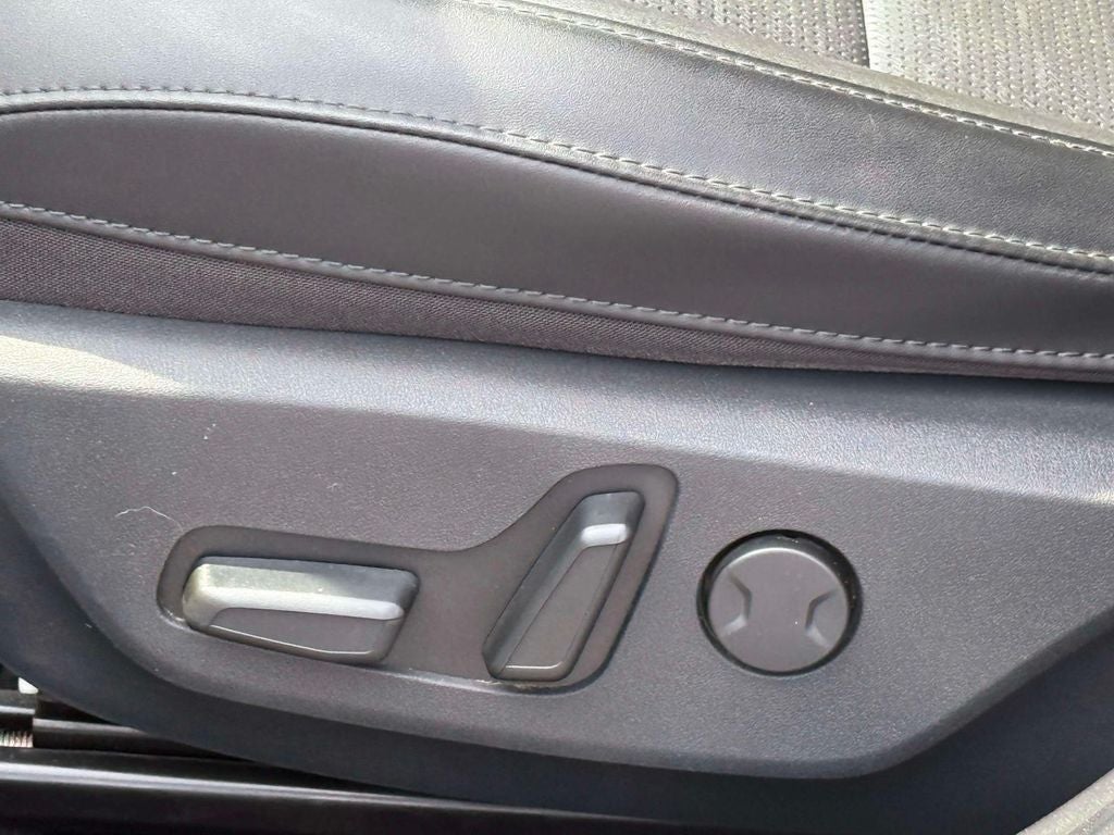 2023 Kia Niro SX Touring