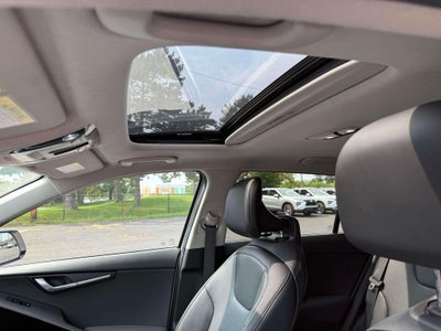 2023 Kia Niro SX Touring