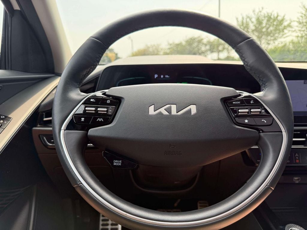 2023 Kia Niro SX Touring