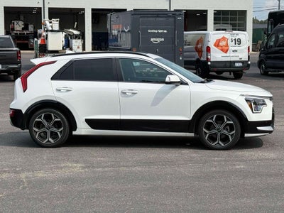 2023 Kia Niro SX Touring