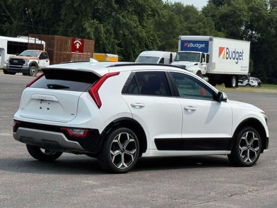 2023 Kia Niro SX Touring