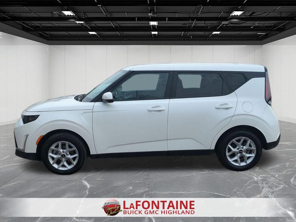 2025 Kia Soul LX