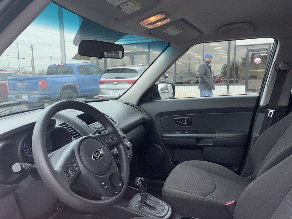 2013 Kia Soul Base