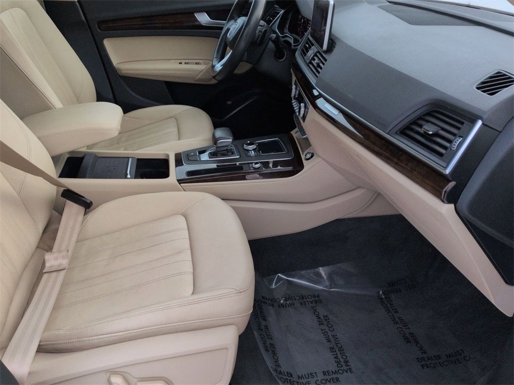 2020 Audi Q5 45 Premium Plus quattro