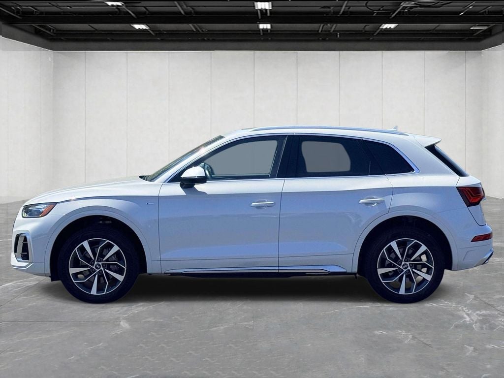 2022 Audi Q5 45 S line Premium quattro