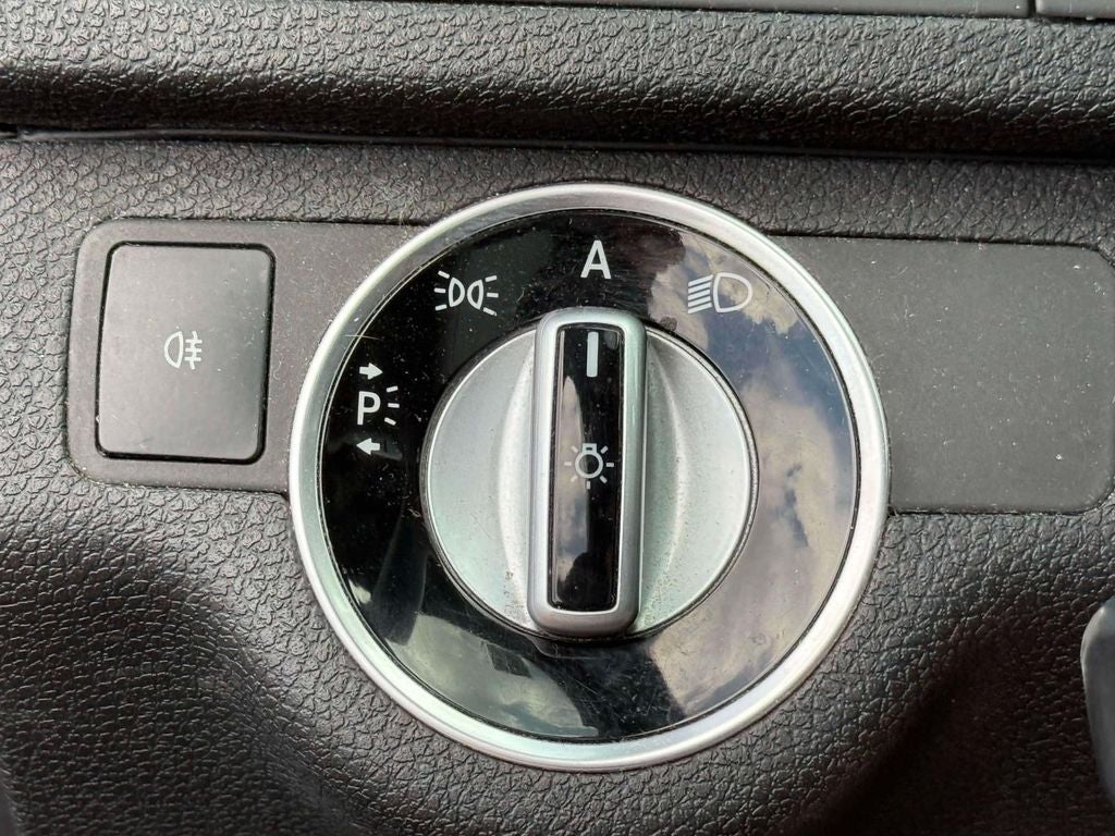 2011 Mercedes-Benz C-Class C 300