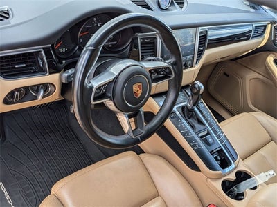 2018 Porsche Macan Base