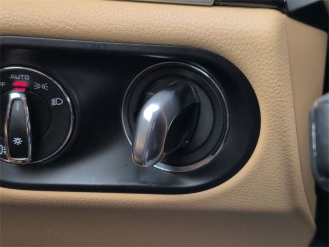 2018 Porsche Macan Base