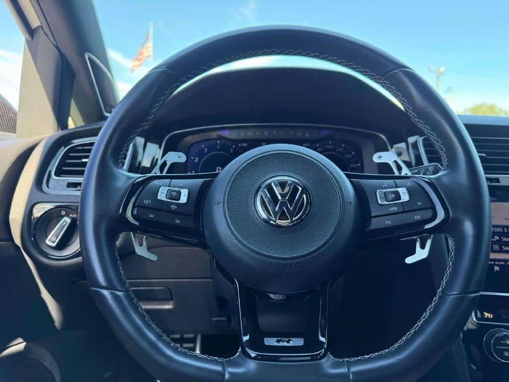 2019 Volkswagen Golf R DCC & Navigation 4Motion
