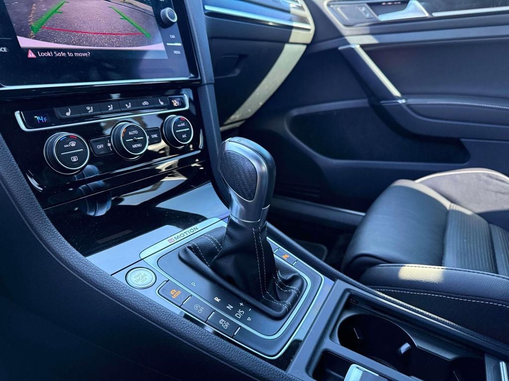 2019 Volkswagen Golf R DCC & Navigation 4Motion
