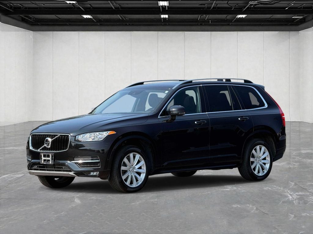 2016 Volvo XC90 T6 Momentum