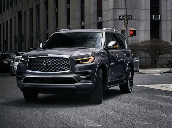 Pre-Owned INFINITI QX80
