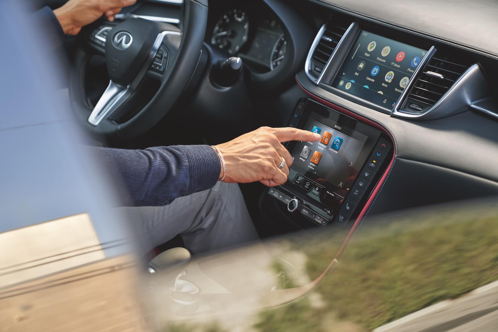 Explore the INFINITI QX55