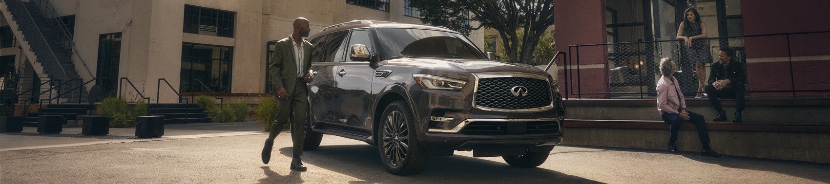 INFINITI Dealer near Plymouth MI 